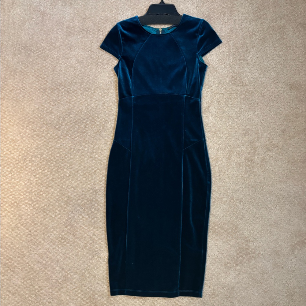 Felicity & Coco Deep Blue Velvet Midi Dress